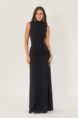 Vestido Largo Elegante con Cinturón