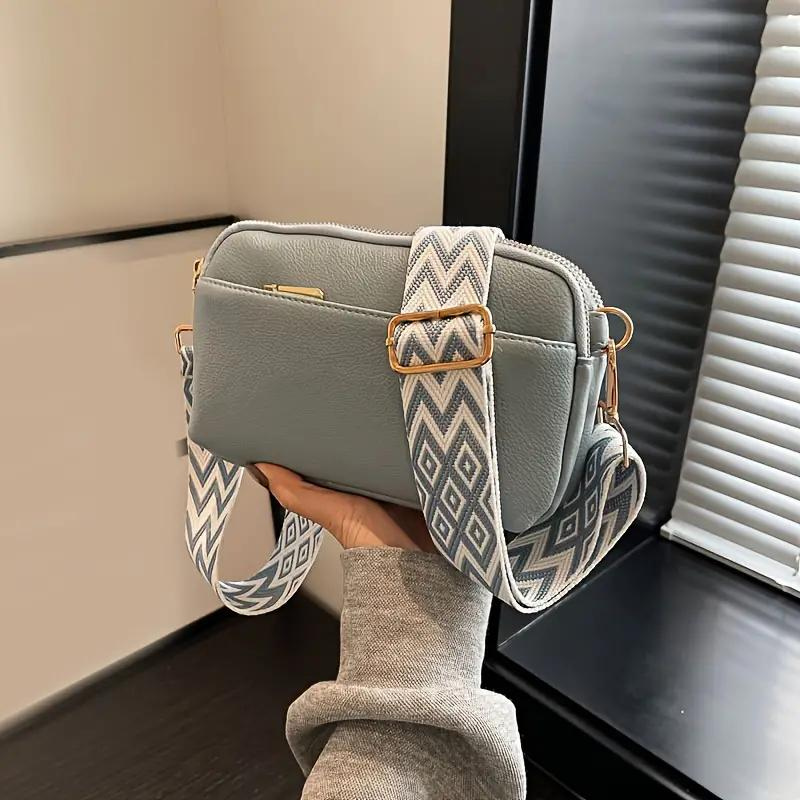 Bolso Bandolera Chic con Correa Geométrica
