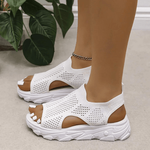 Sandalias Abiertas Modernas y Deportivas