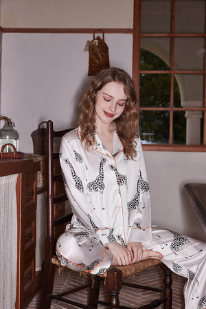 Pijama Estampado de Jirafas Suave al Tacto