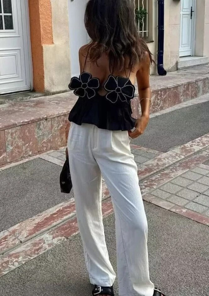 Top con Detalles Florales y Peplum
