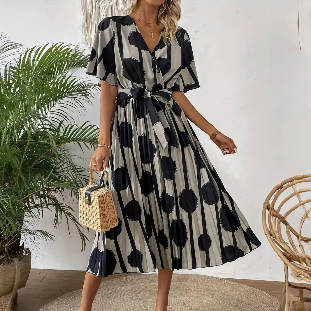 Vestido con Lunares Elegante