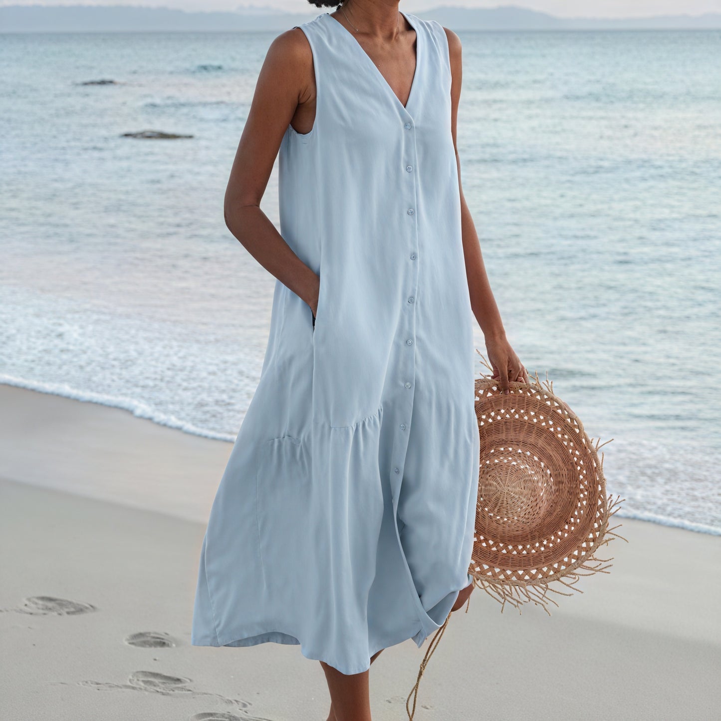 Vestido Midi Fluido Sin Mangas – Escote V, Abotonado, Bolsillos Laterales-67015-7b479dc8-6373-4dab-928b-ba5b6964dae9