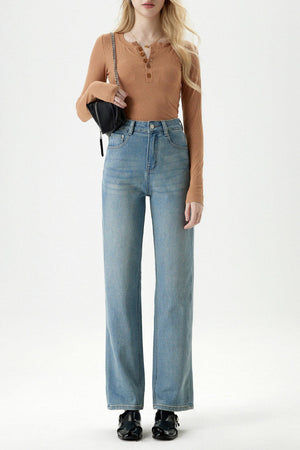 Top de Punto Acanalado y Jeans Tiro Alto
