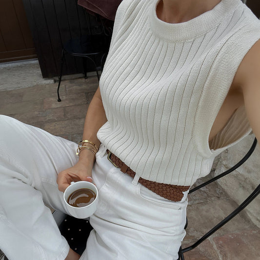 Top Tejido Sin Mangas: Elegancia Minimalista