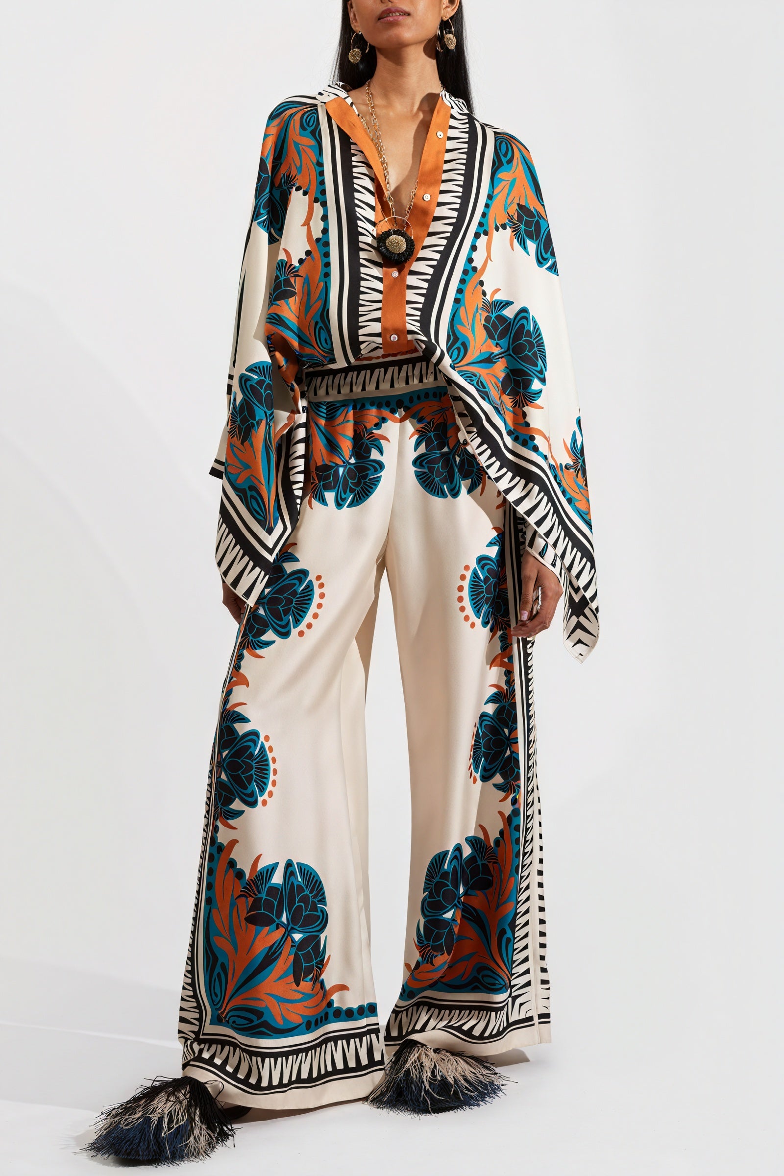 Conjunto Kimono Estampado y Pantalón Palazzo