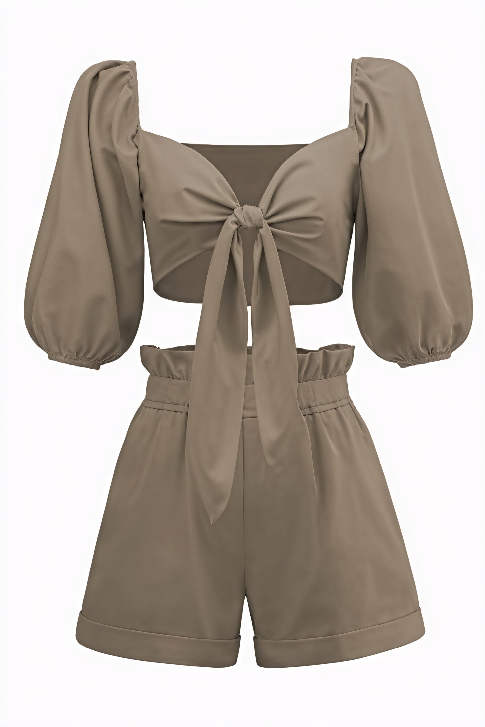 Conjunto Chic Top Corto y Shorts Cintura Alta