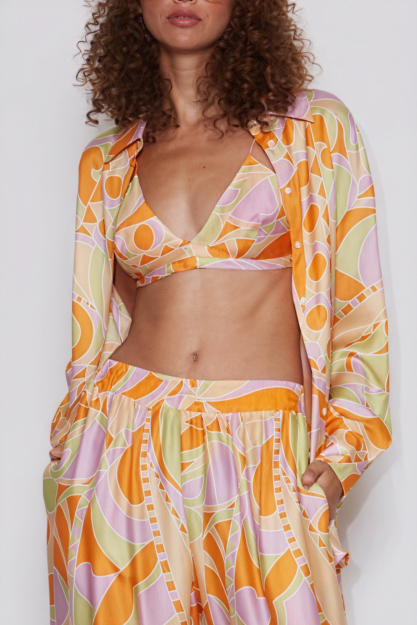 Conjunto Estampado Geométrico Silueta Fluida