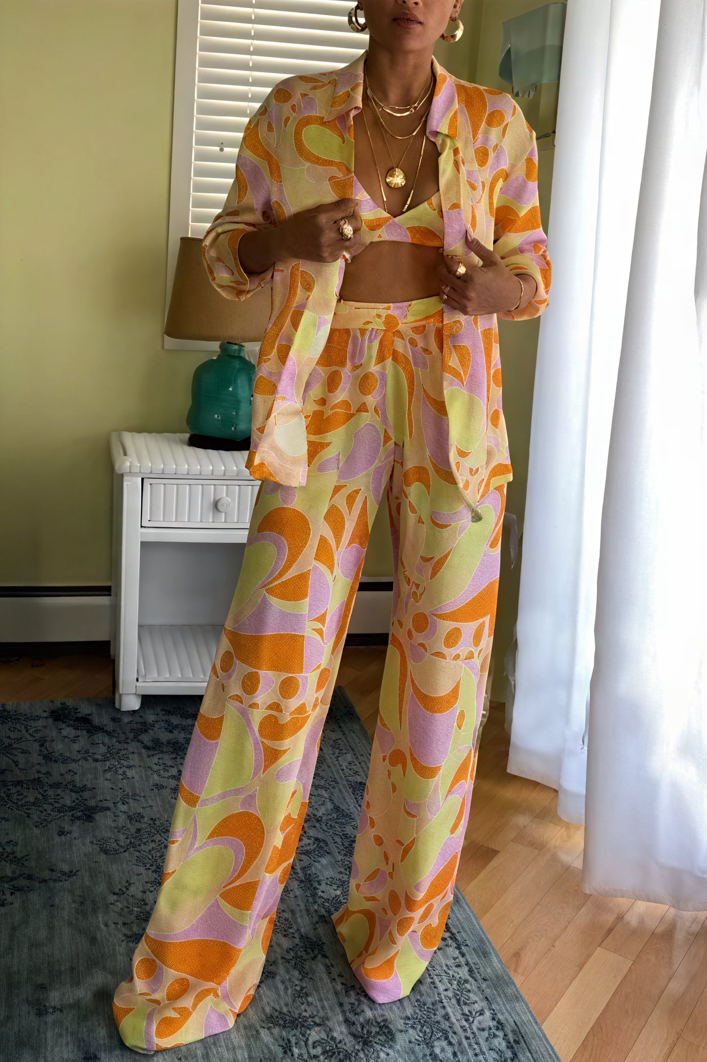 Conjunto Estampado Geométrico Silueta Fluida