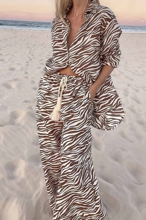 Conjunto Estampado Cebra: Camisa y Pantalón