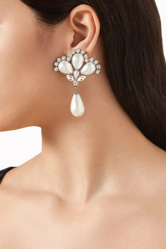 Elegantes Pendientes Lágrima con Cristales