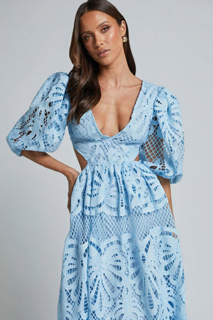 Vestido Midi Encaje Detalle Cut-Out