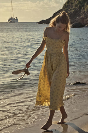 Vestido Midi Estampado Floral Romántico