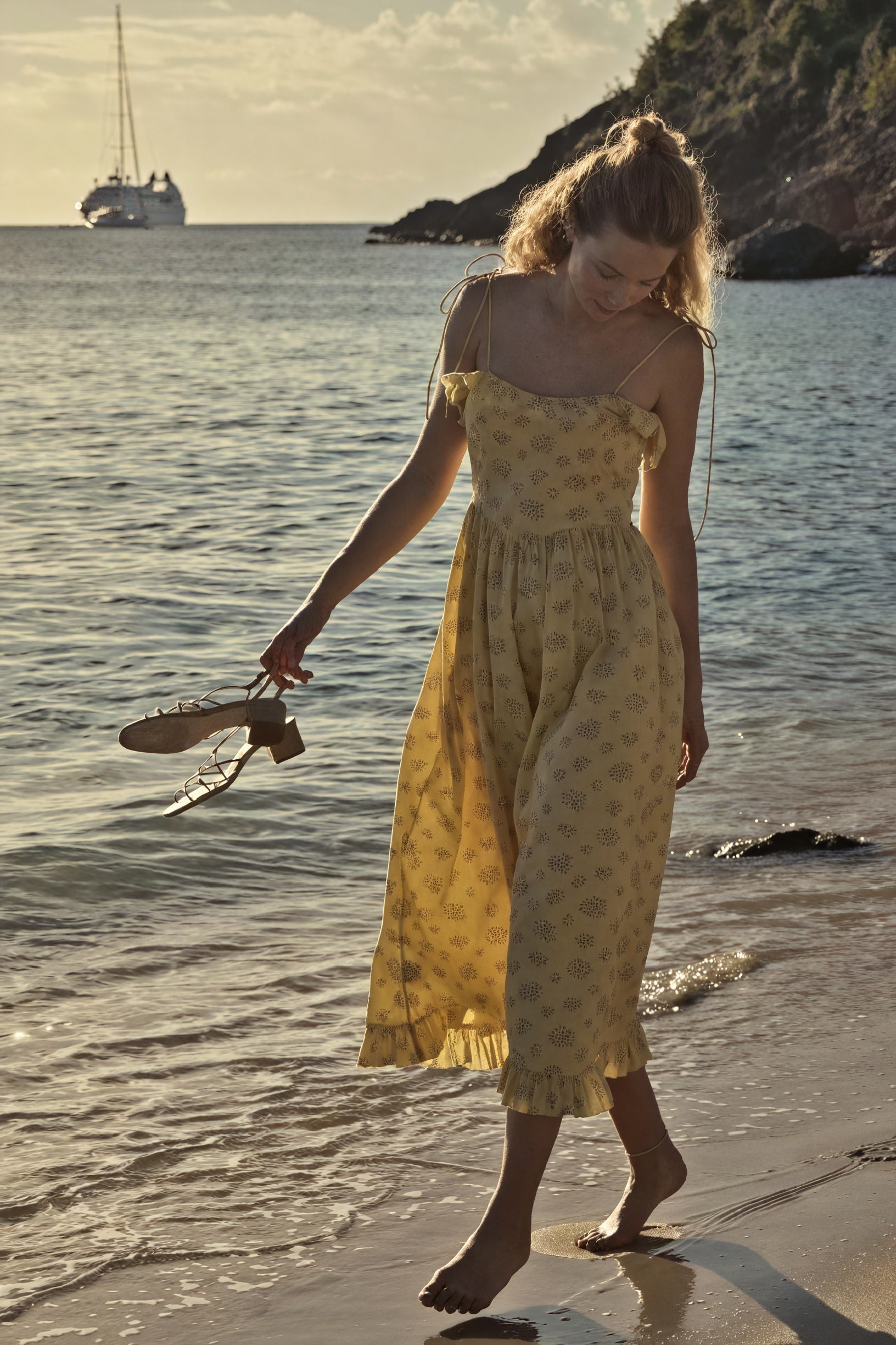 Vestido Midi Estampado Floral Romántico