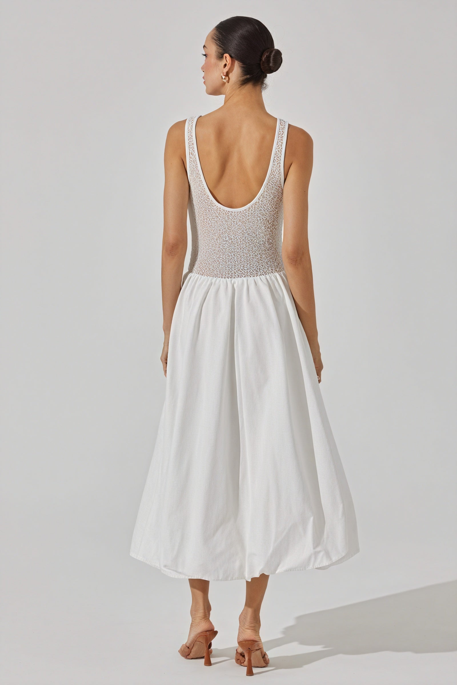 Vestido Midi Texturizado Sin Mangas