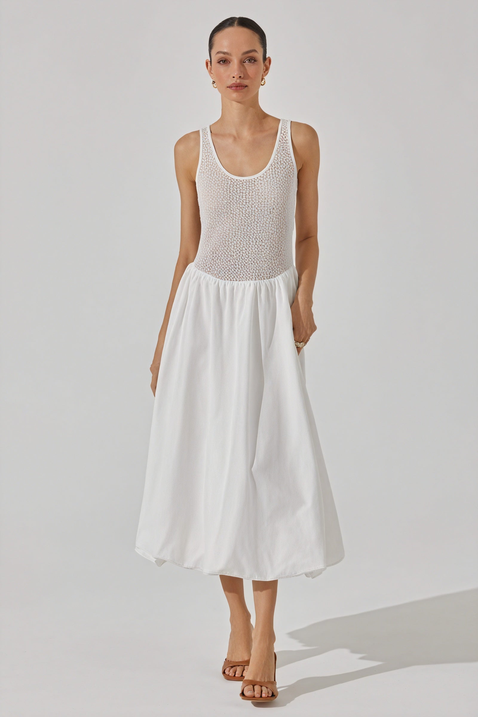 Vestido Midi Texturizado Sin Mangas