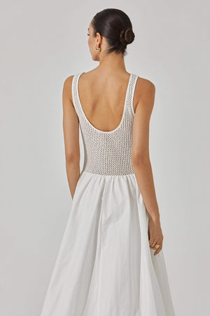 Vestido Midi Texturizado Sin Mangas