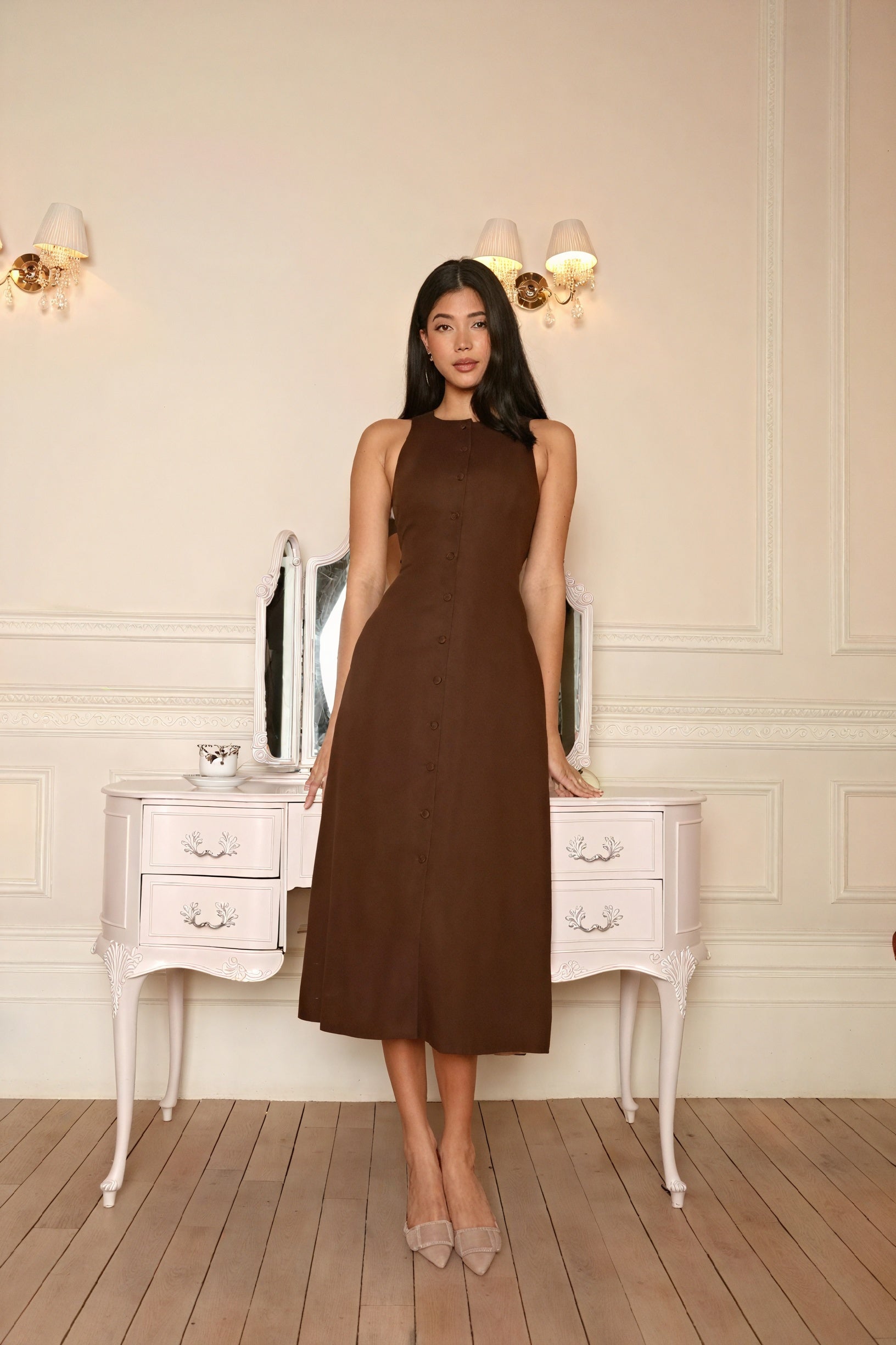Vestido Midi Botonado con Abertura Delantera