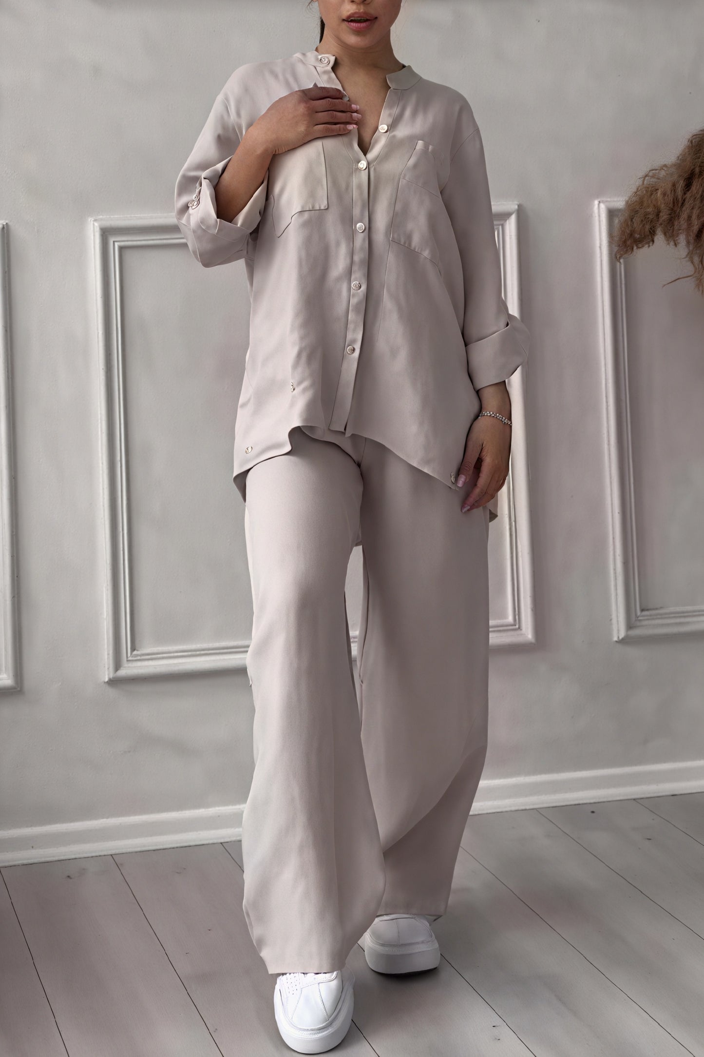 Conjunto Sofisticado: Comodidad y Estilo en Armonía