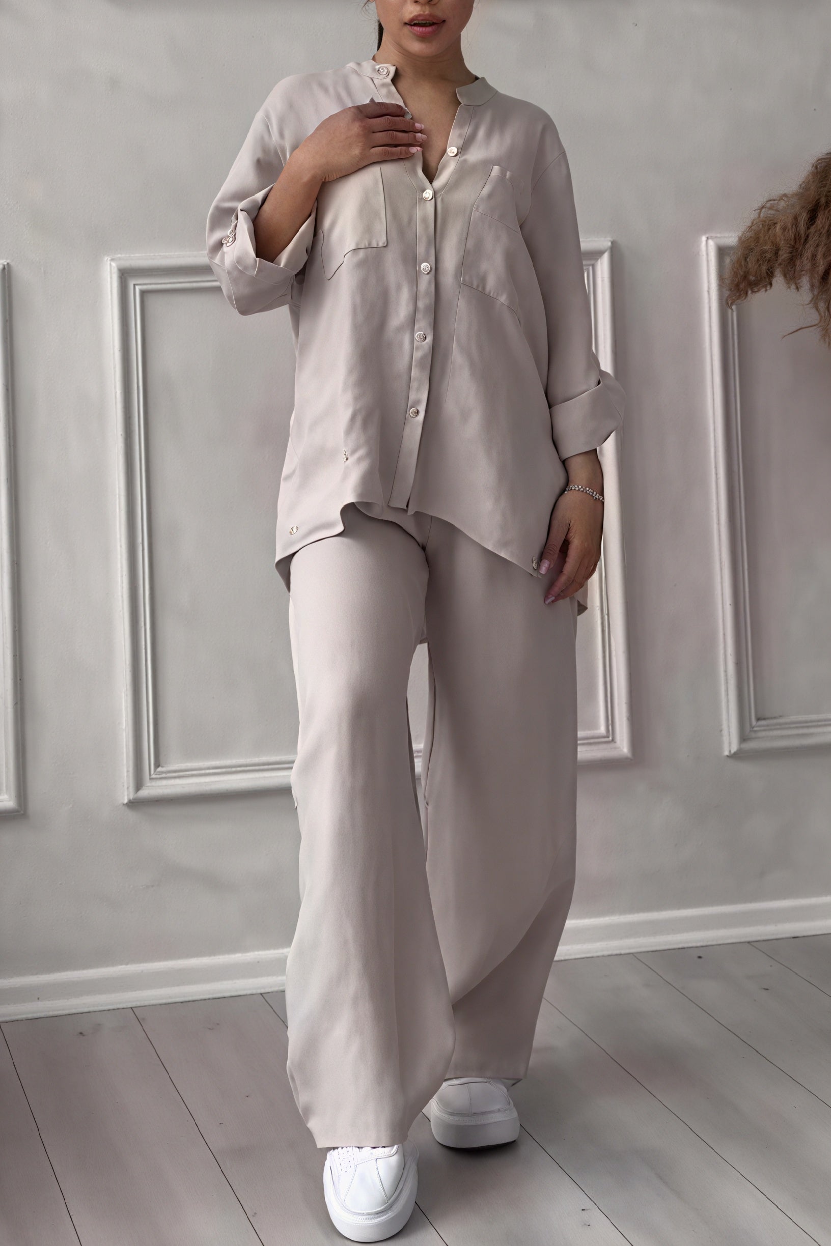 Conjunto Sofisticado: Comodidad y Estilo en Armonía