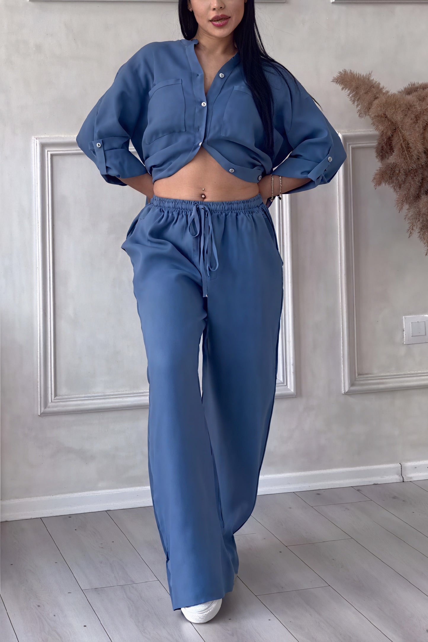 Conjunto Sofisticado: Comodidad y Estilo en Armonía