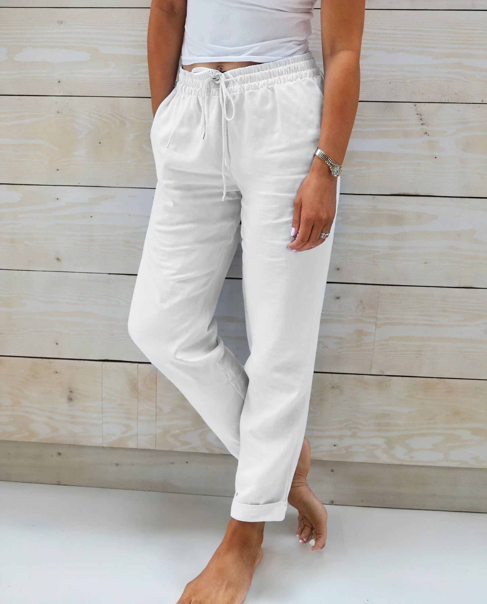 Pantalones de Corte Relajado y Cintura Ajustable