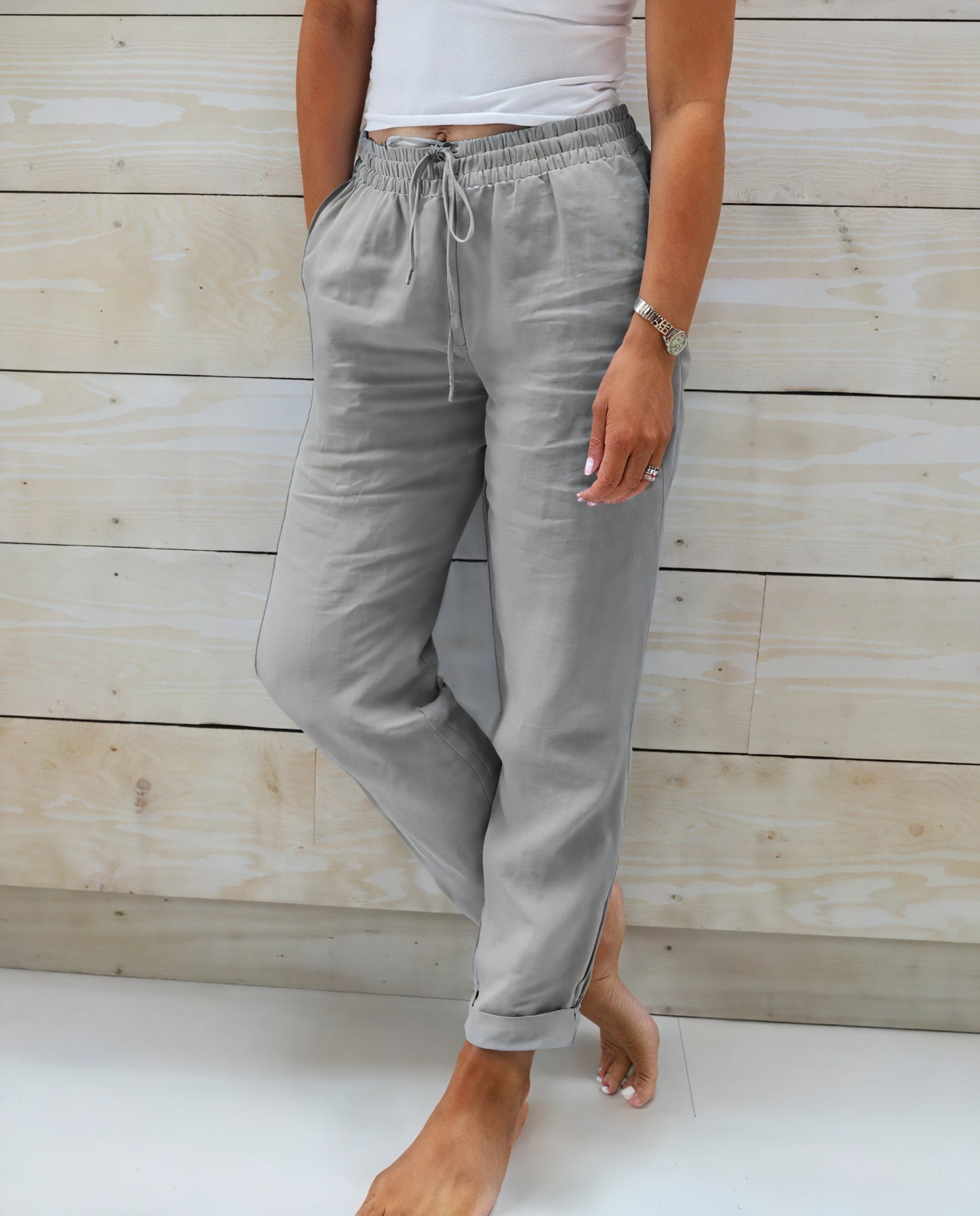 Pantalones de Corte Relajado y Cintura Ajustable