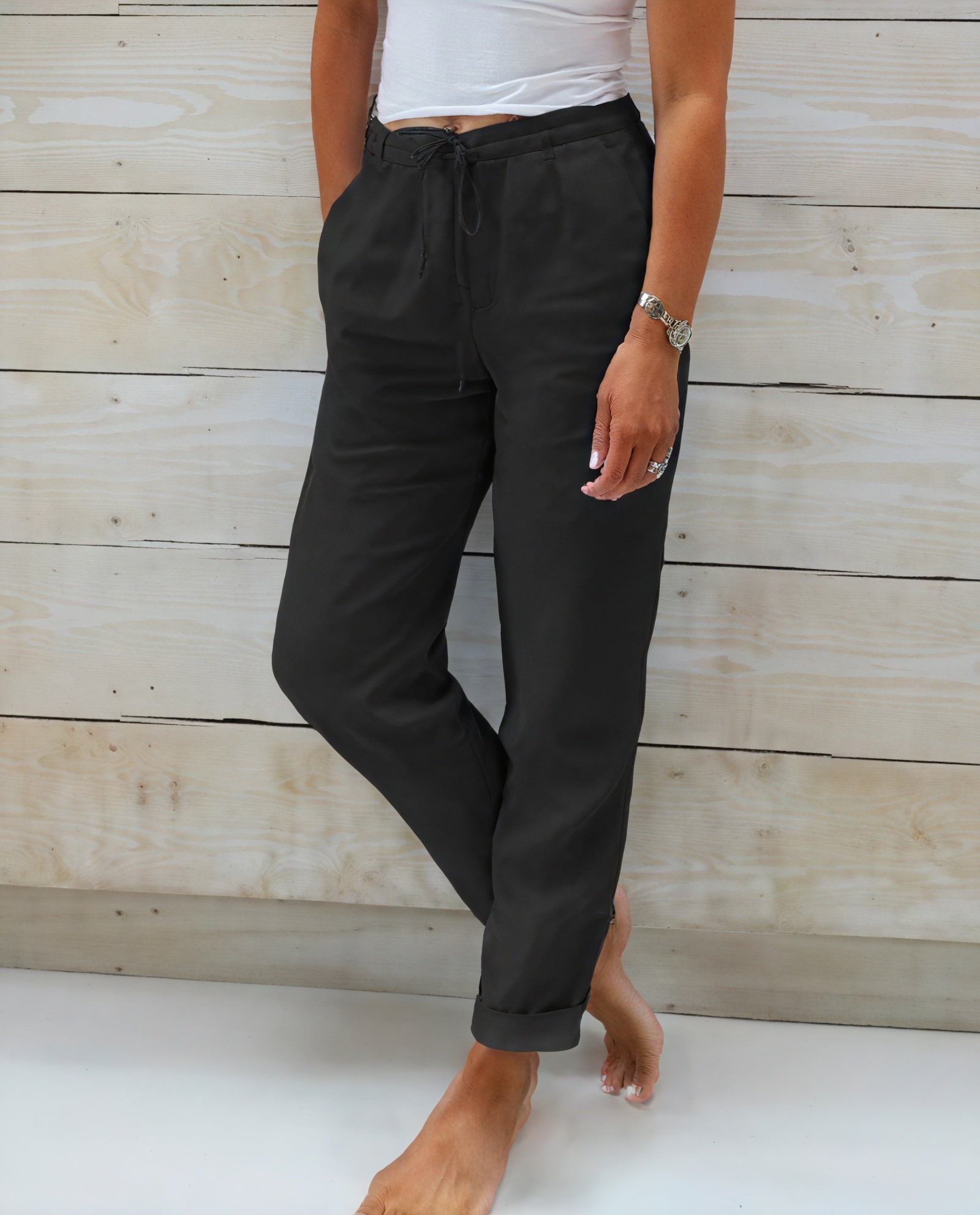 Pantalones de Corte Relajado y Cintura Ajustable