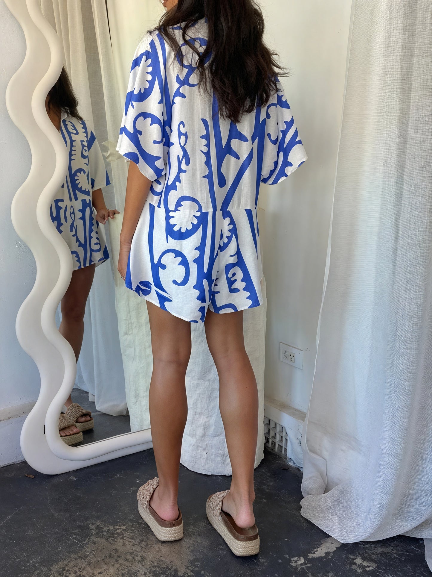 Vestido Corto para Mujer – Abotonado, Manga Corta, Estampado Único, Vela Official-81581-e21084c4-a056-401b-9d91-220e5cfbb7bc