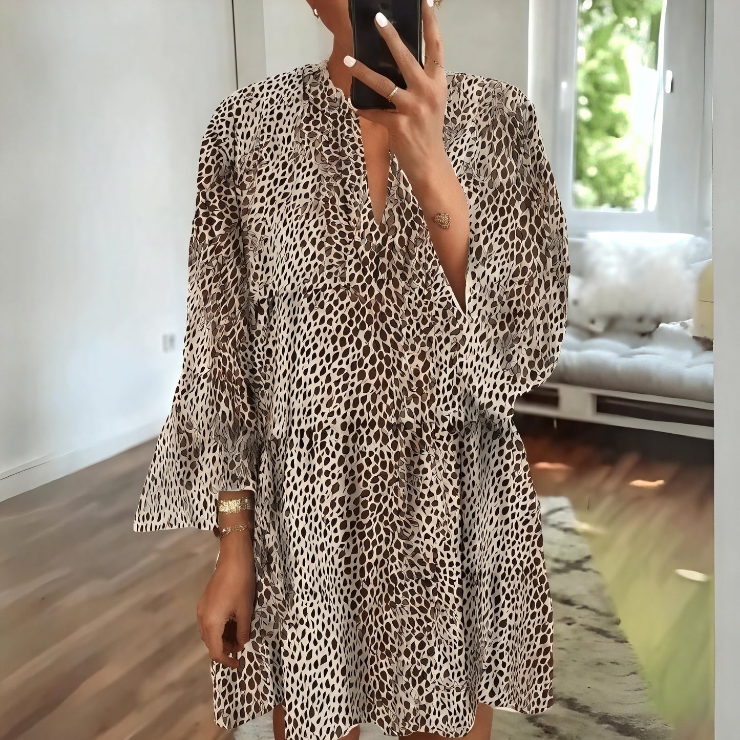 Vestido Mini Fluido con Escote V y Manga Larga, Estampado Animal Versátil para Día y Noche-81612-b8e5072d-97b4-4951-af71-c120187e6513