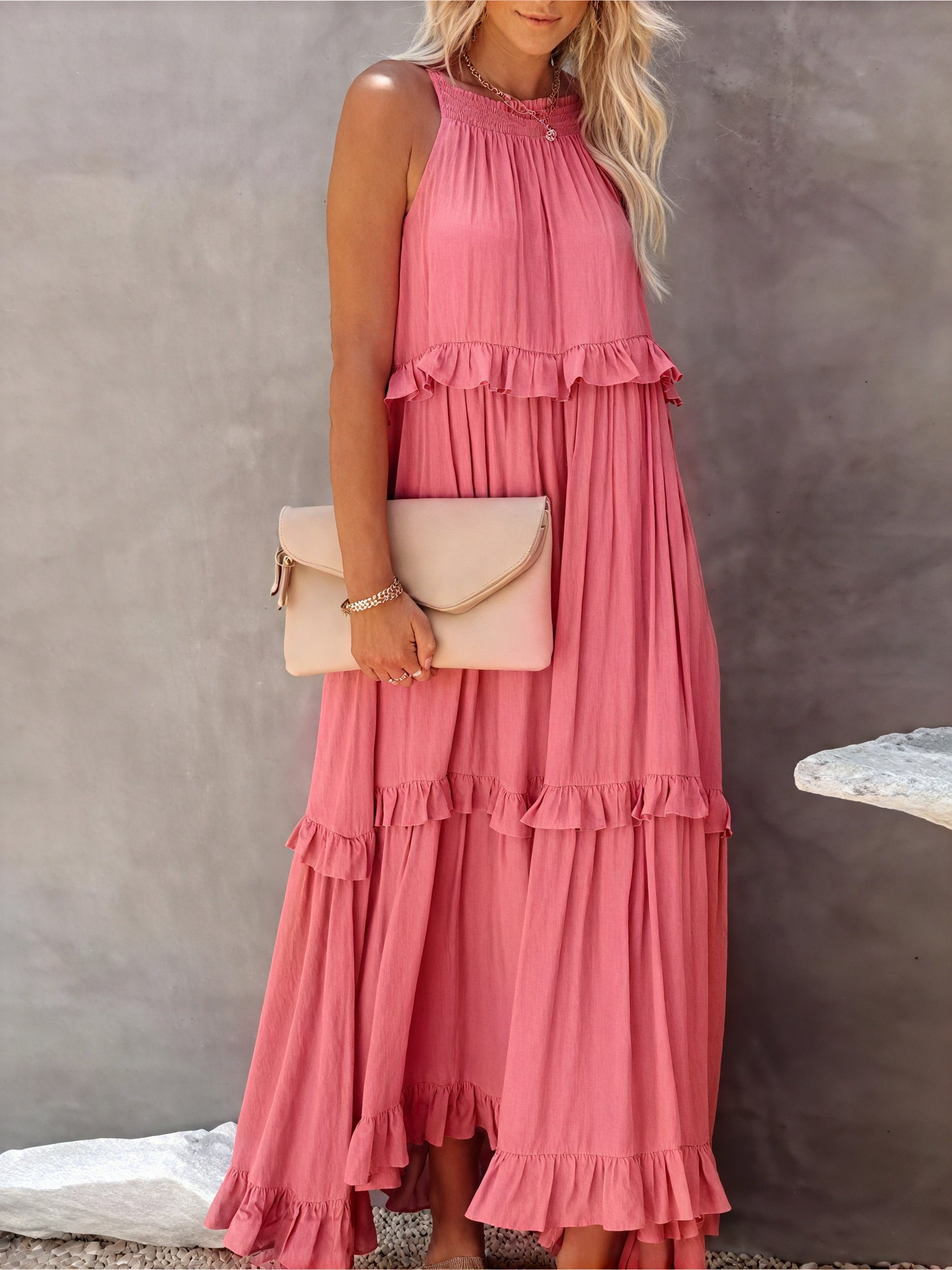 Vestido Maxi Halter con Volantes, Diseño Fluido y Tejido Ligero para Verano Casual y Elegancia Despreocupada-81649-7f0fc72d-415b-44c9-94e0-32655f8d3580