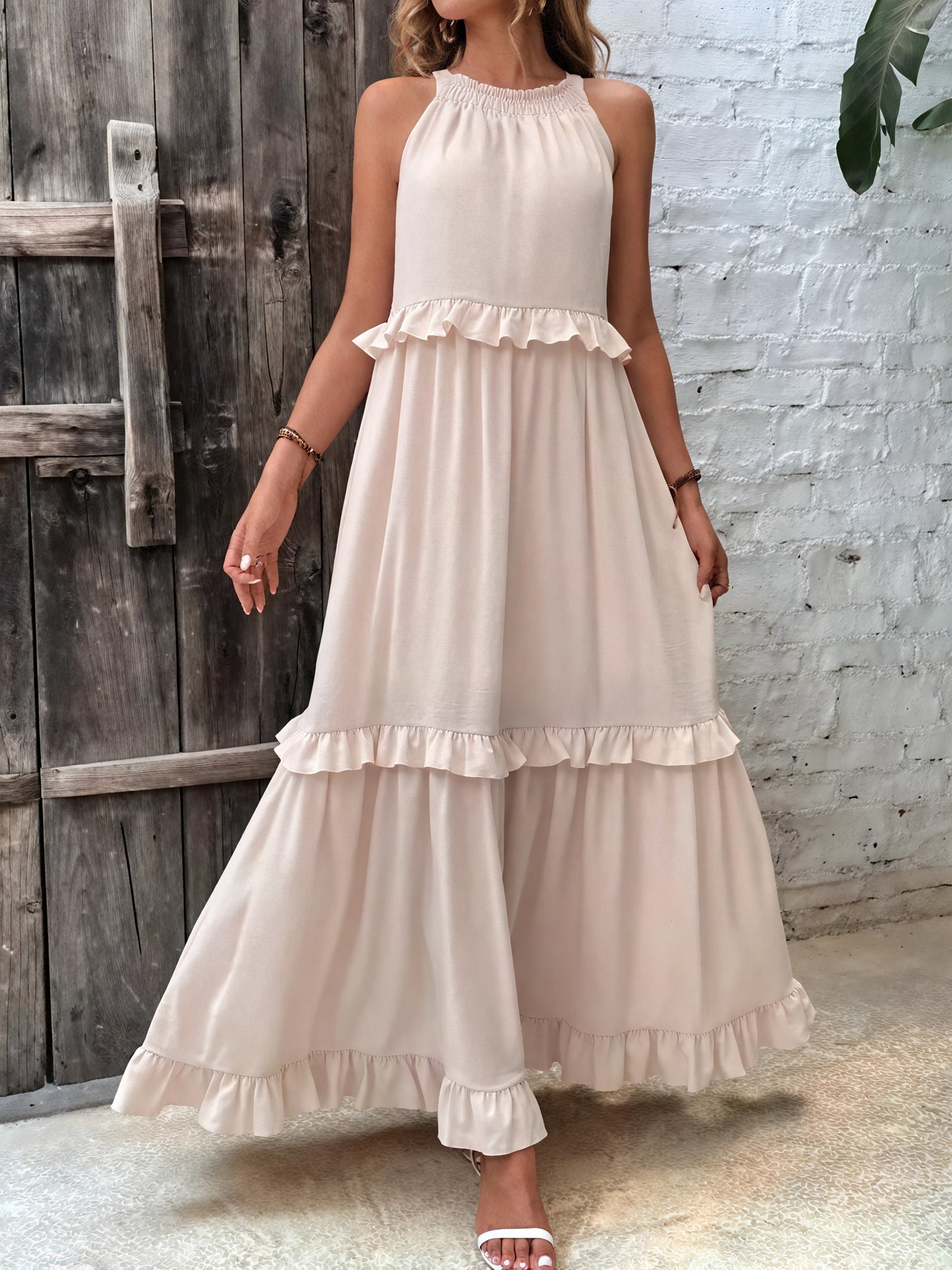 Vestido Maxi Halter con Volantes, Diseño Fluido y Tejido Ligero para Verano Casual y Elegancia Despreocupada-81649-cb3fbac1-c843-4486-9962-45757a535870