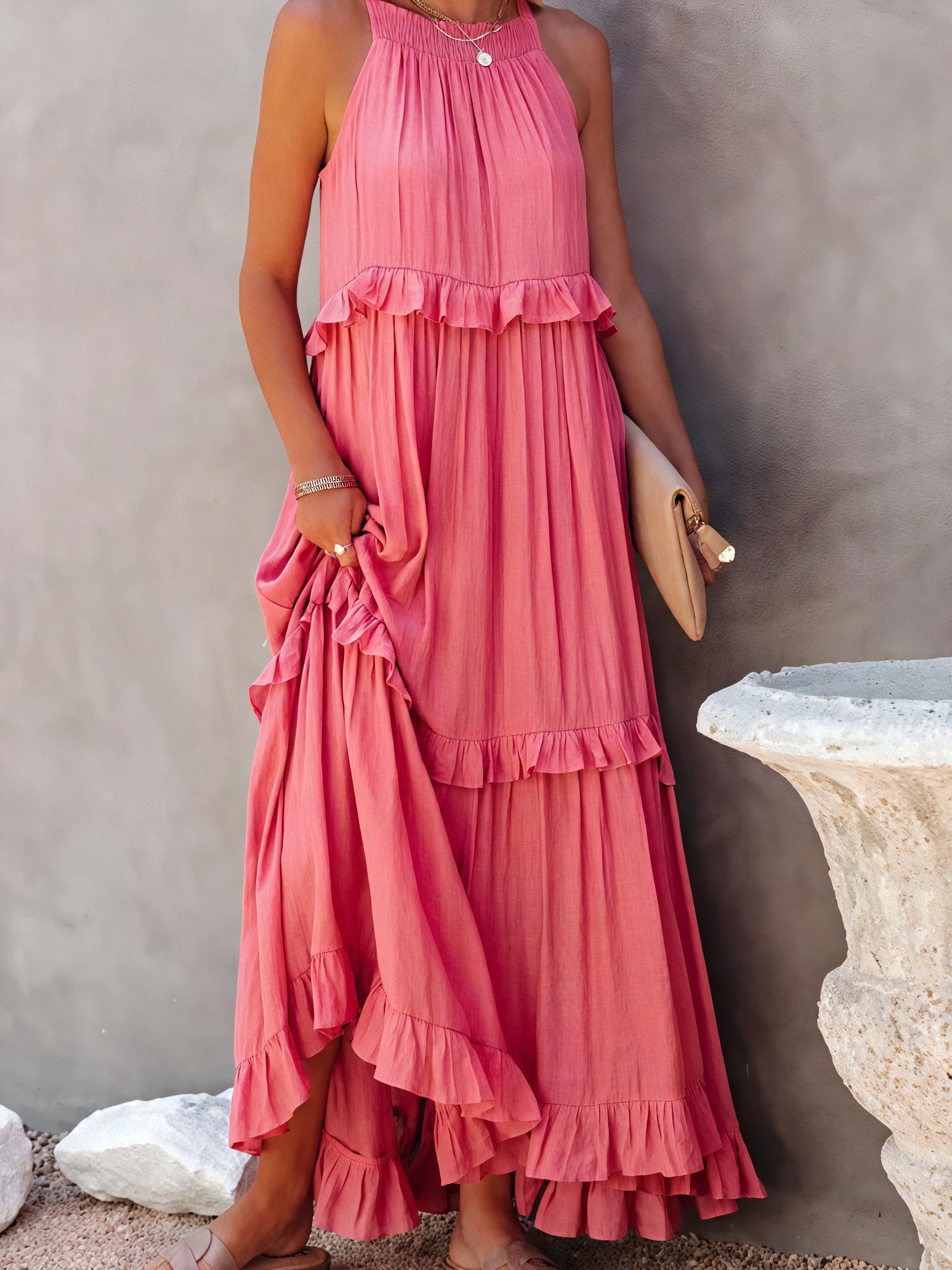 Vestido Maxi Halter con Volantes, Diseño Fluido y Tejido Ligero para Verano Casual y Elegancia Despreocupada-81649-151f53af-c888-413b-b190-900fa9c62e87