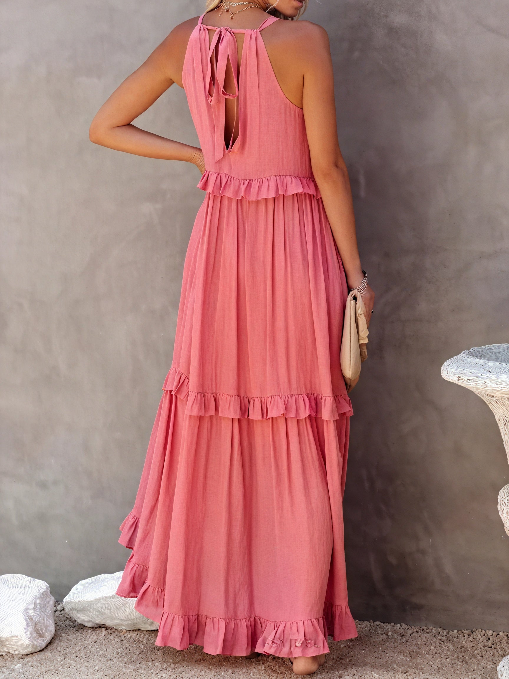 Vestido Maxi Halter con Volantes, Diseño Fluido y Tejido Ligero para Verano Casual y Elegancia Despreocupada-81649-e6174730-1010-4688-b362-e0eb34b0613a