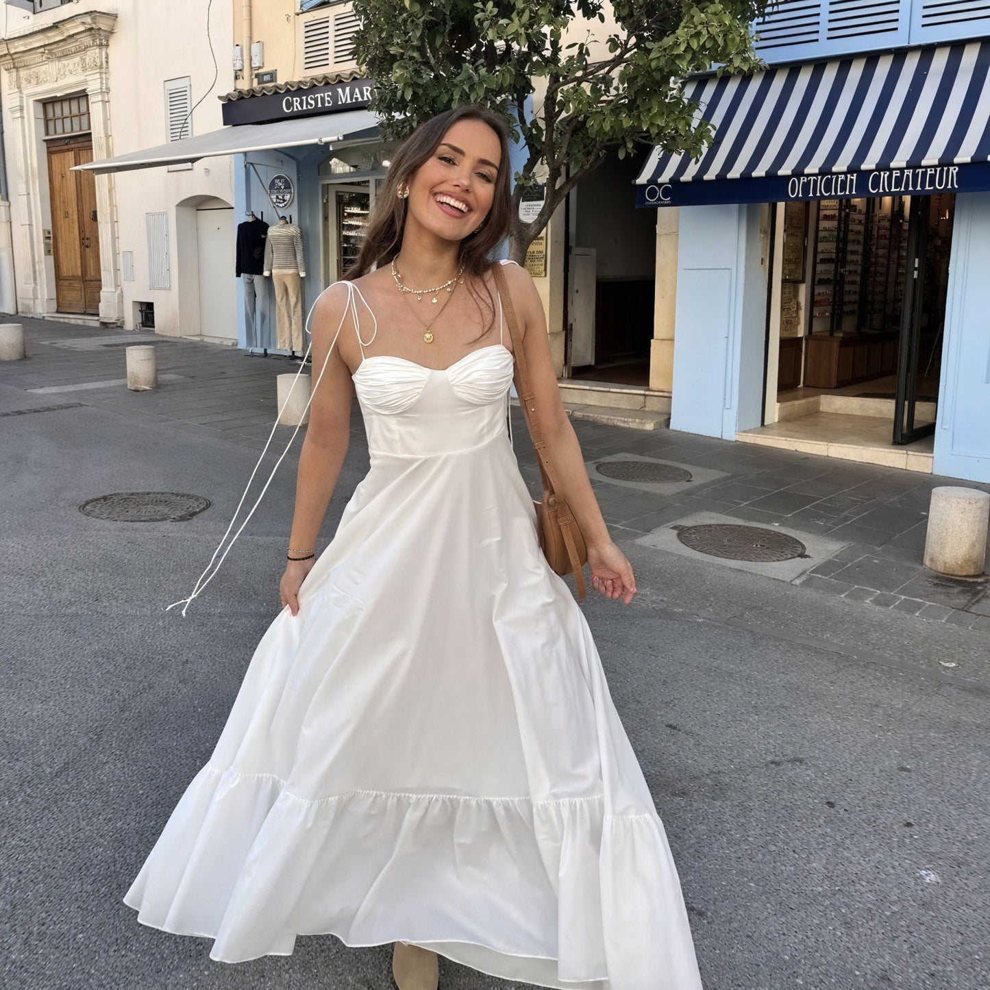 Vela Official Vestido Blanco de Mujer – Estilo Bustier, Falda Escalonada, Tirantes Finos-81821-4af97af2-202b-4c45-b807-32146c6a5a40