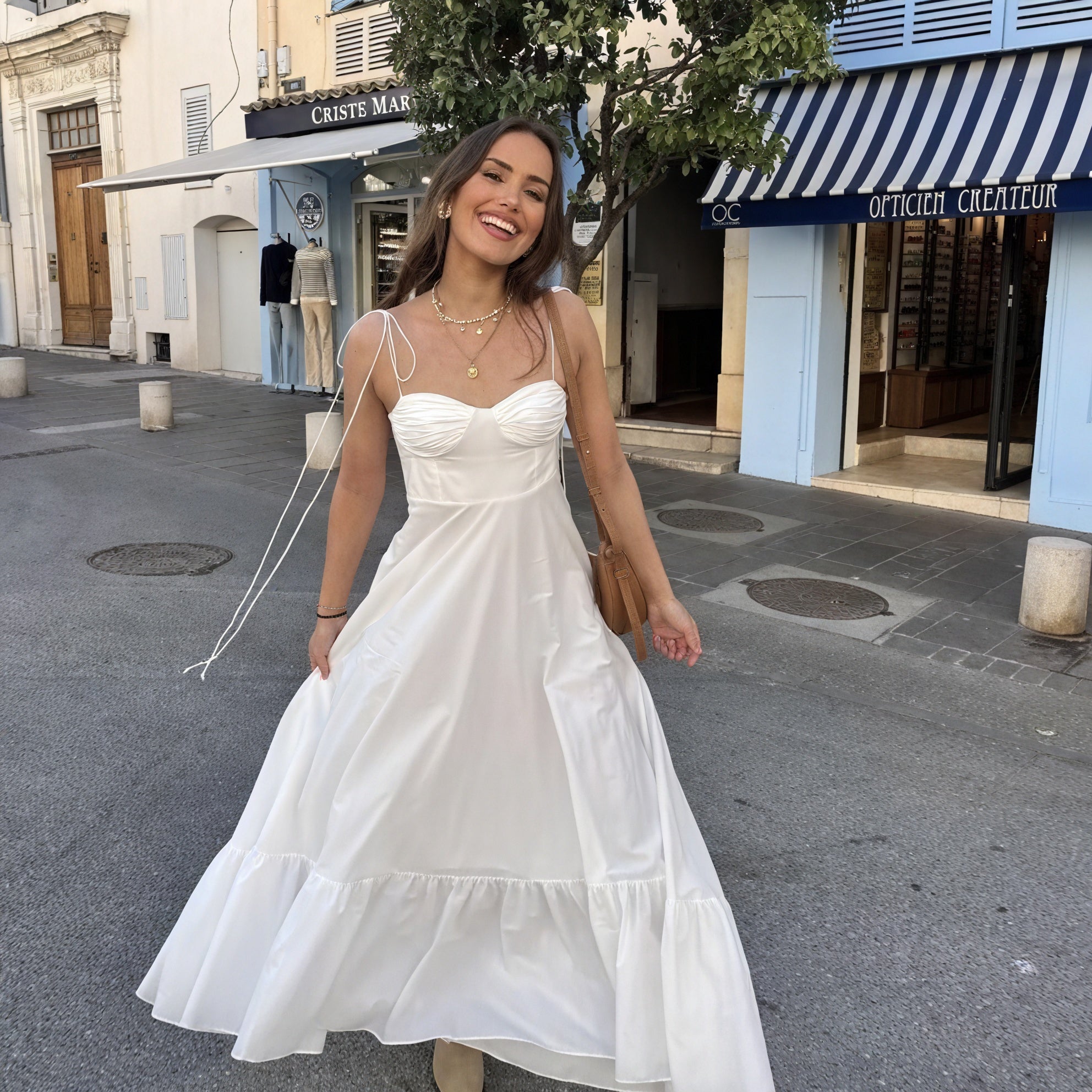 Vela Official Vestido Blanco de Mujer – Estilo Bustier, Falda Escalonada, Tirantes Finos-81821-4af97af2-202b-4c45-b807-32146c6a5a40