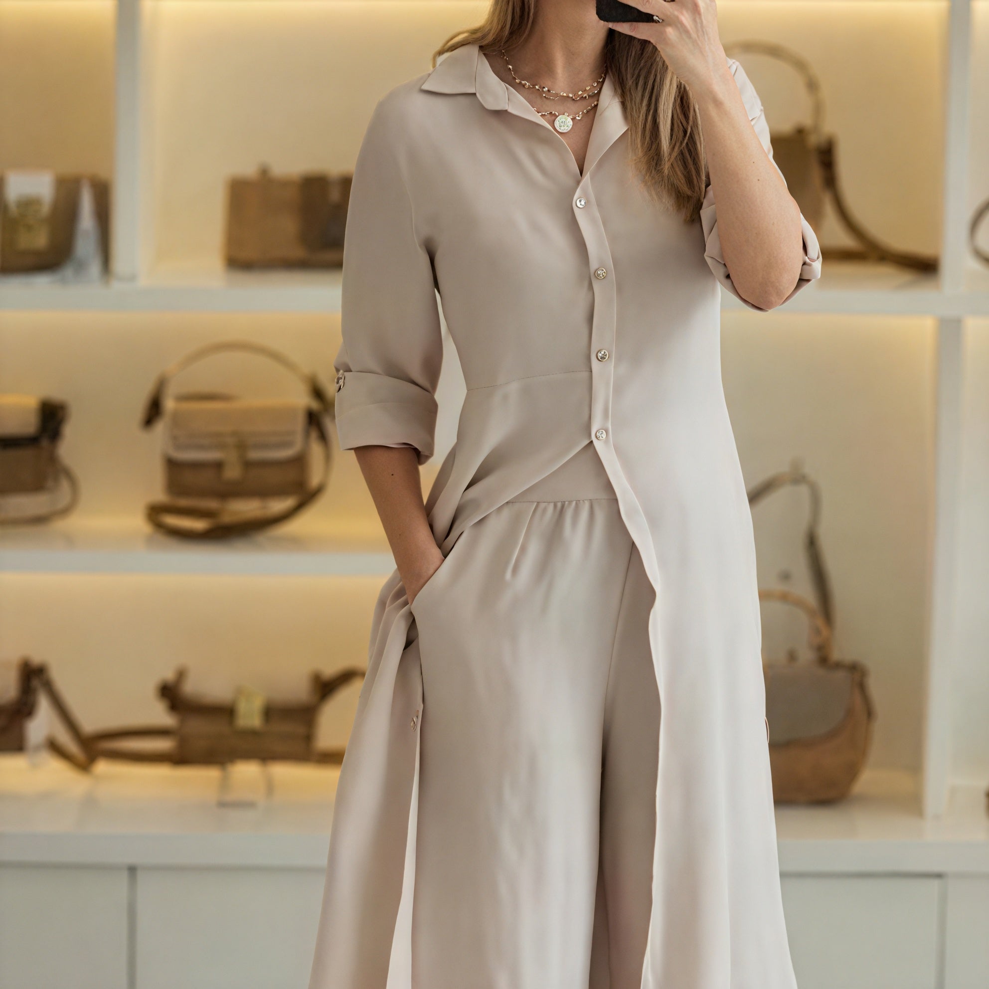 Vestido Camisero: Sofisticación y Versatilidad