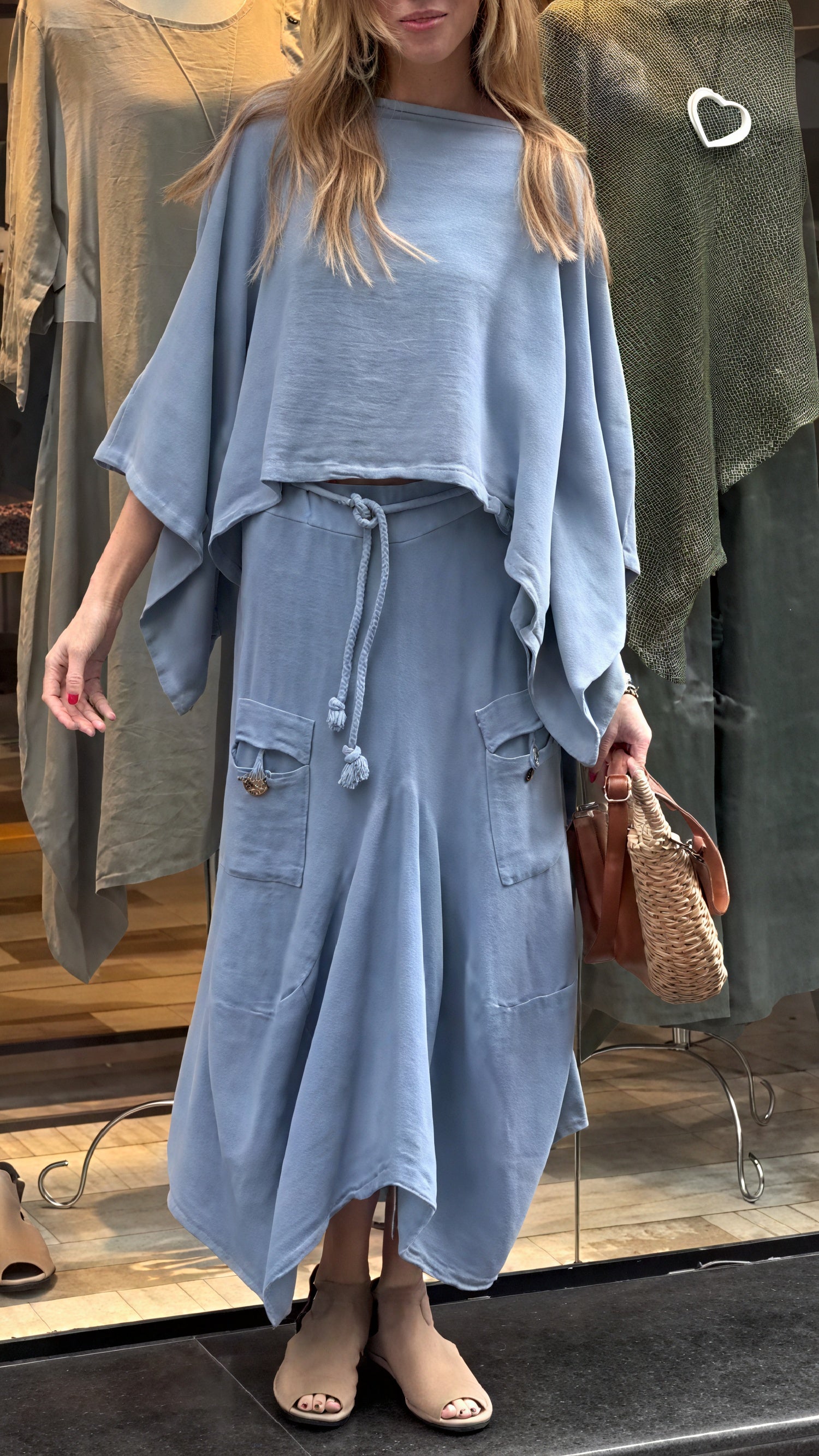 Conjunto Dos Piezas Mujer – Top y Pantalón Relaxed con Bolsillos y Cordón Ajustable-81991-0595d7d9-bc54-471d-a467-e93e3e4db1f3