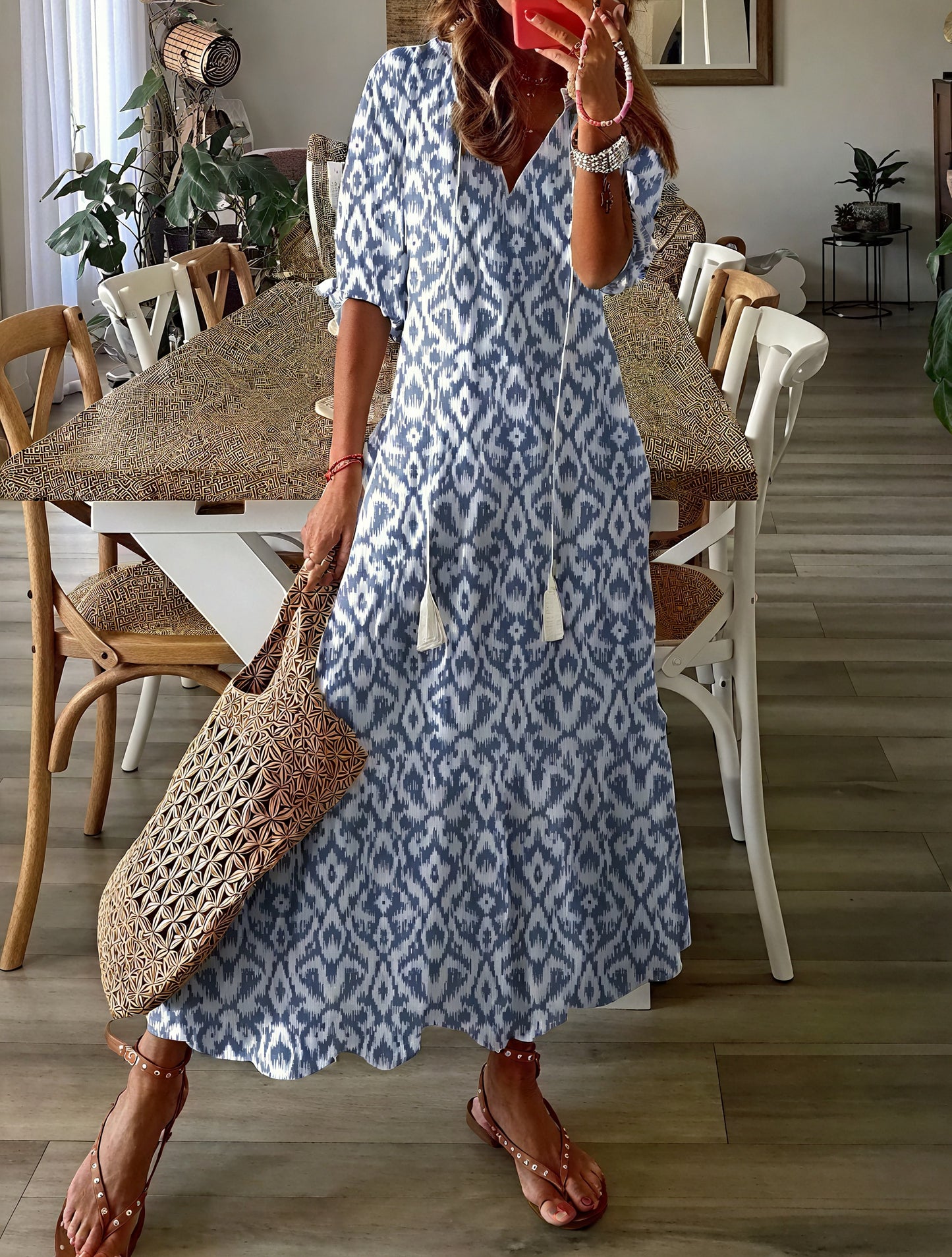 Vestido Fluido Estampado con Detalle de Volantes