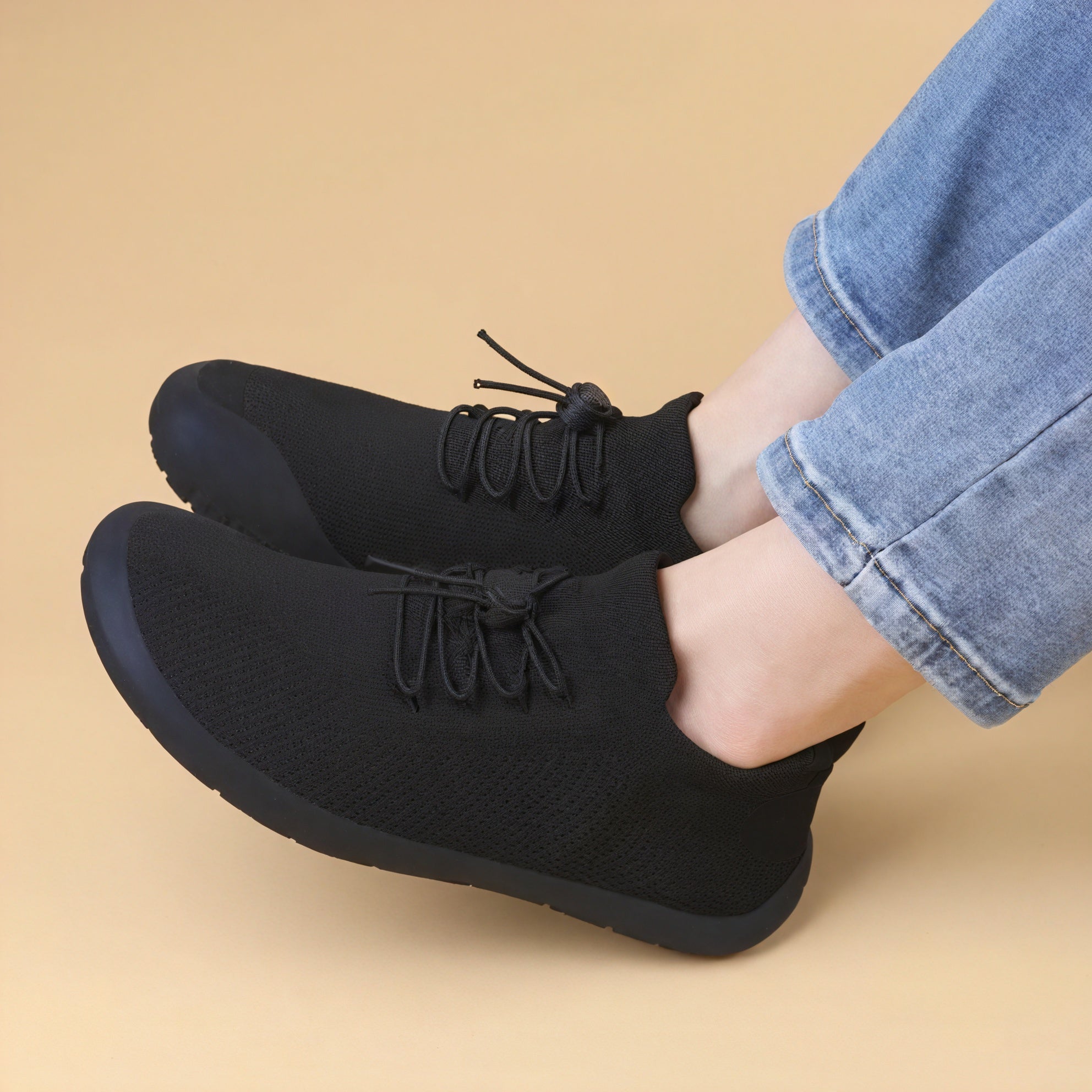 Calzado Deportivo Minimalista: Comodidad y Estilo