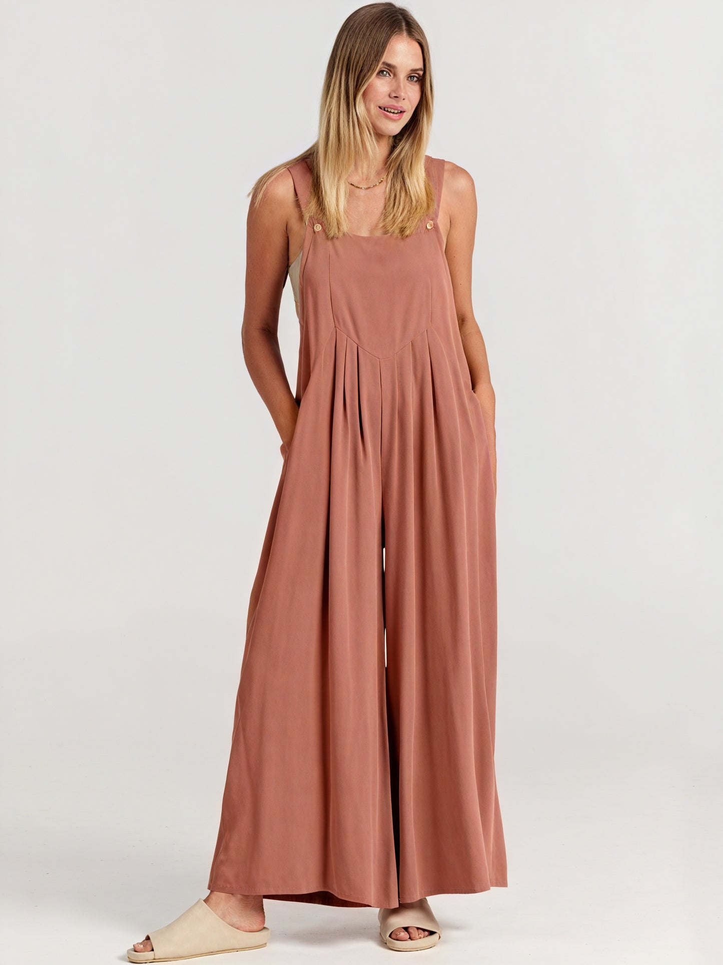 Prenda Fluida con Detalles Buttoned