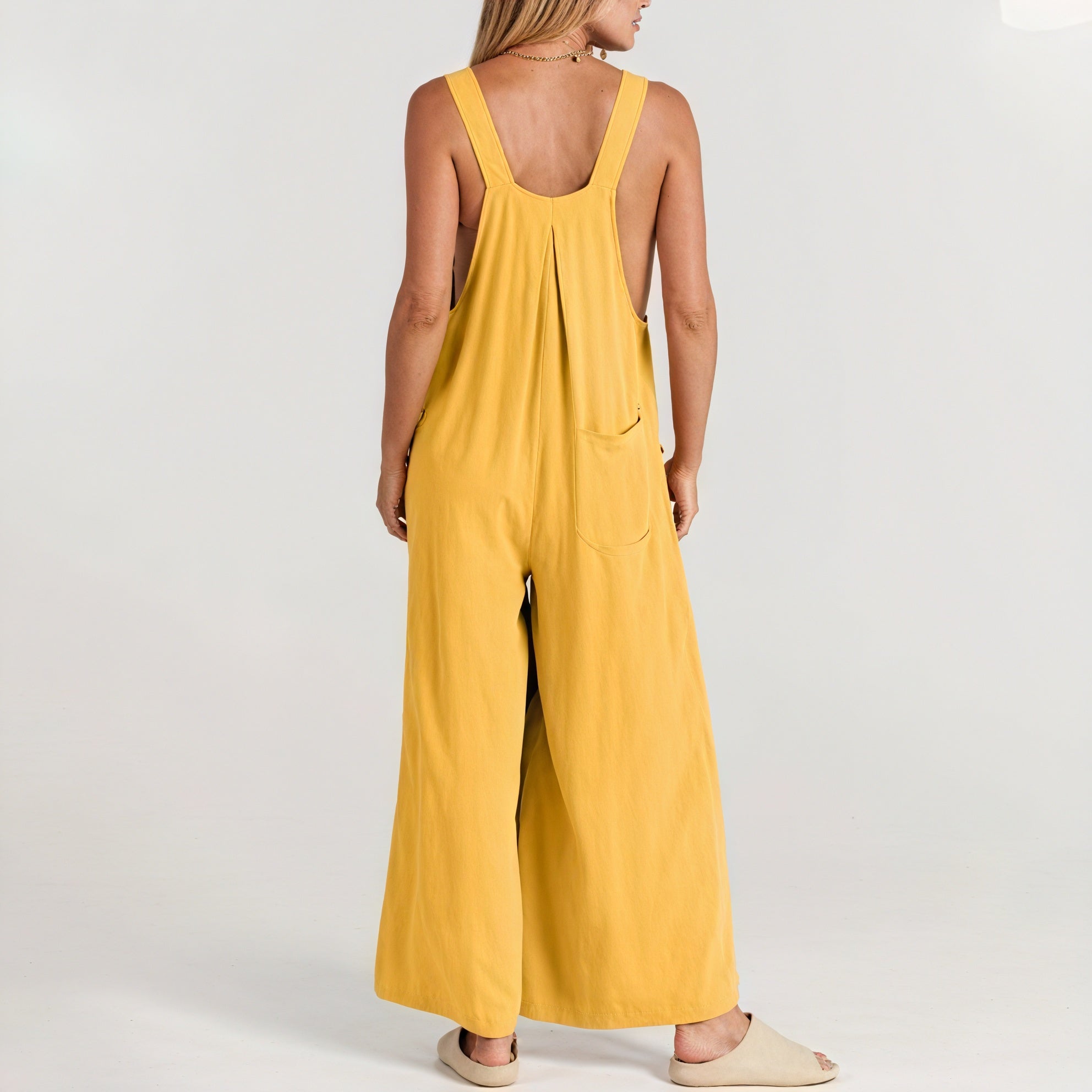 Prenda Fluida con Detalles Buttoned