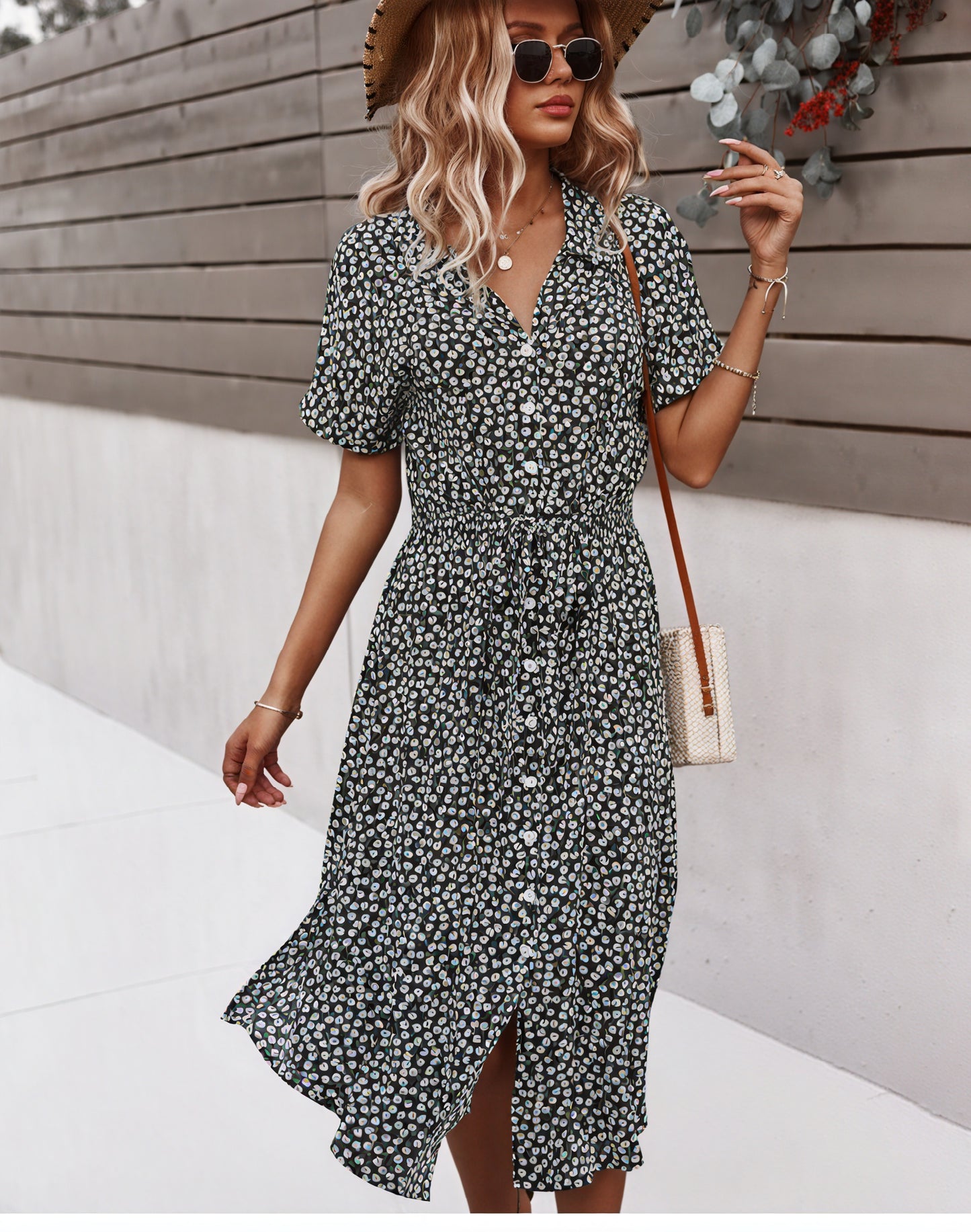Vestido Midi Estampado Floral con Cinturón