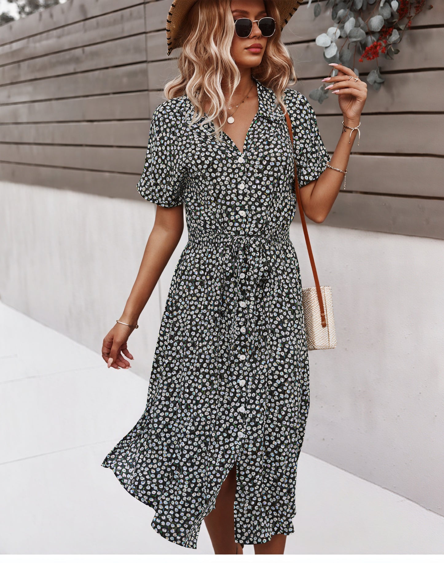 Vestido Midi Estampado Floral con Cinturón