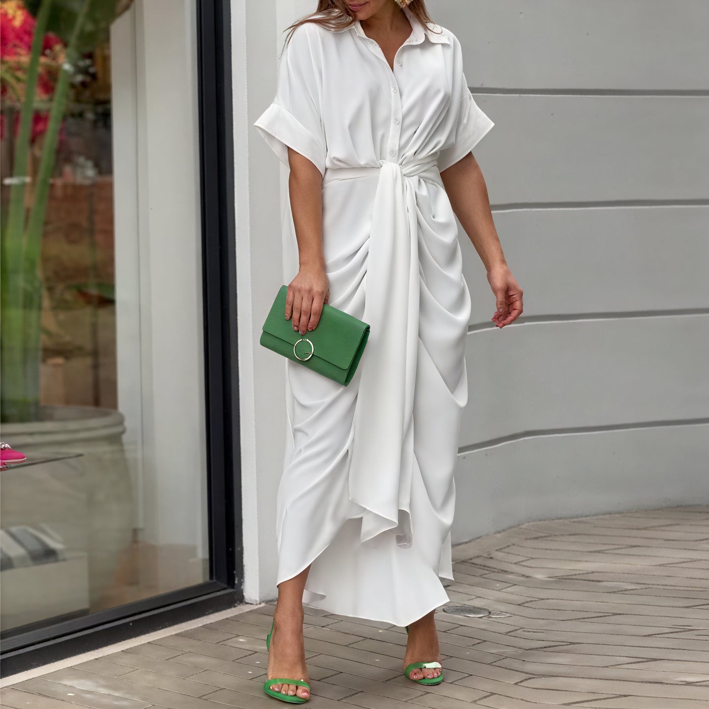 Vestido Camisero con Cinturón y Silueta Fluida