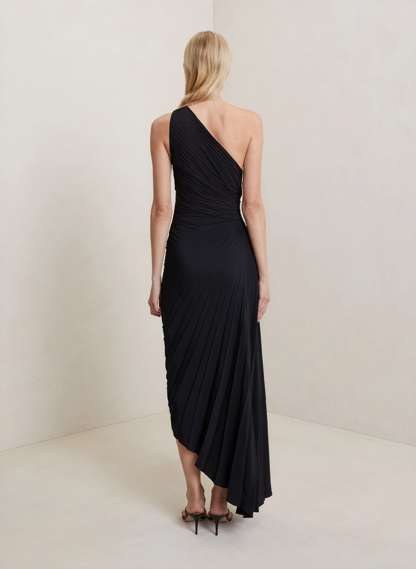 Vestido de Mujer Hombro Único Plisado Dobladillo Asimétrico, Estilo Elegante-83236-9623e261-924c-416f-9ff4-4aa2dcde91a6