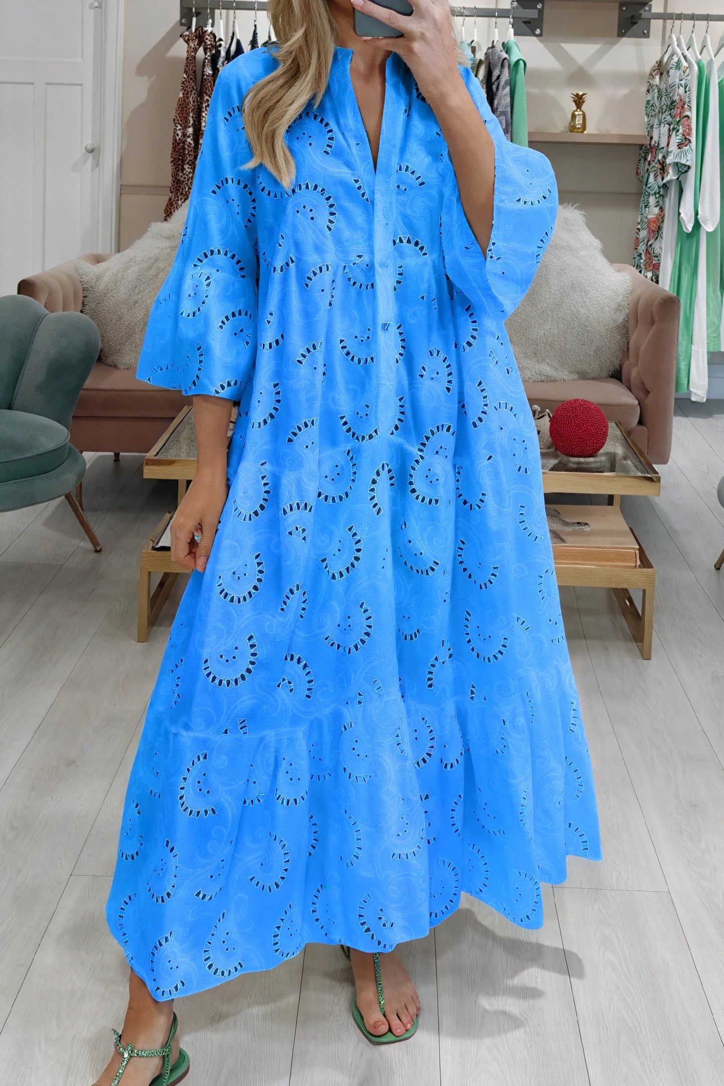 Vela Official Vestido Ojalillo Mujer – Escote V, Manga 3/4, Botones Frontales-83323-02c5b07a-0239-49b0-b84a-12b232039040