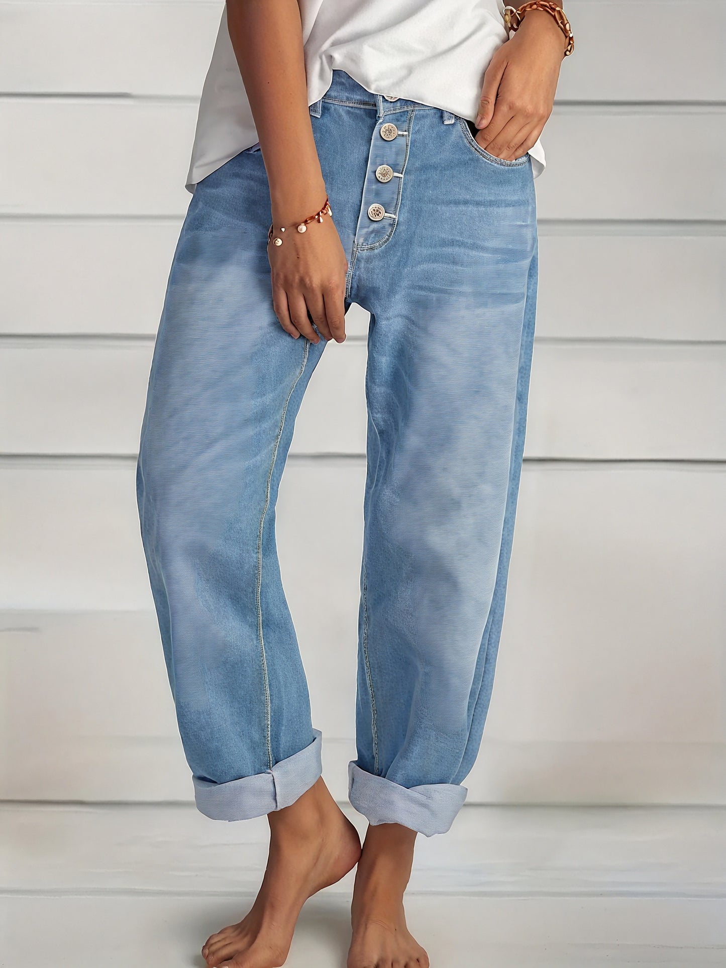 Jeans Holgados de Mujer – Denim Azul Claro con Dobladillo Puño-83359-b88c476c-5eb3-41e7-a3b3-8cd2dc0d98ae