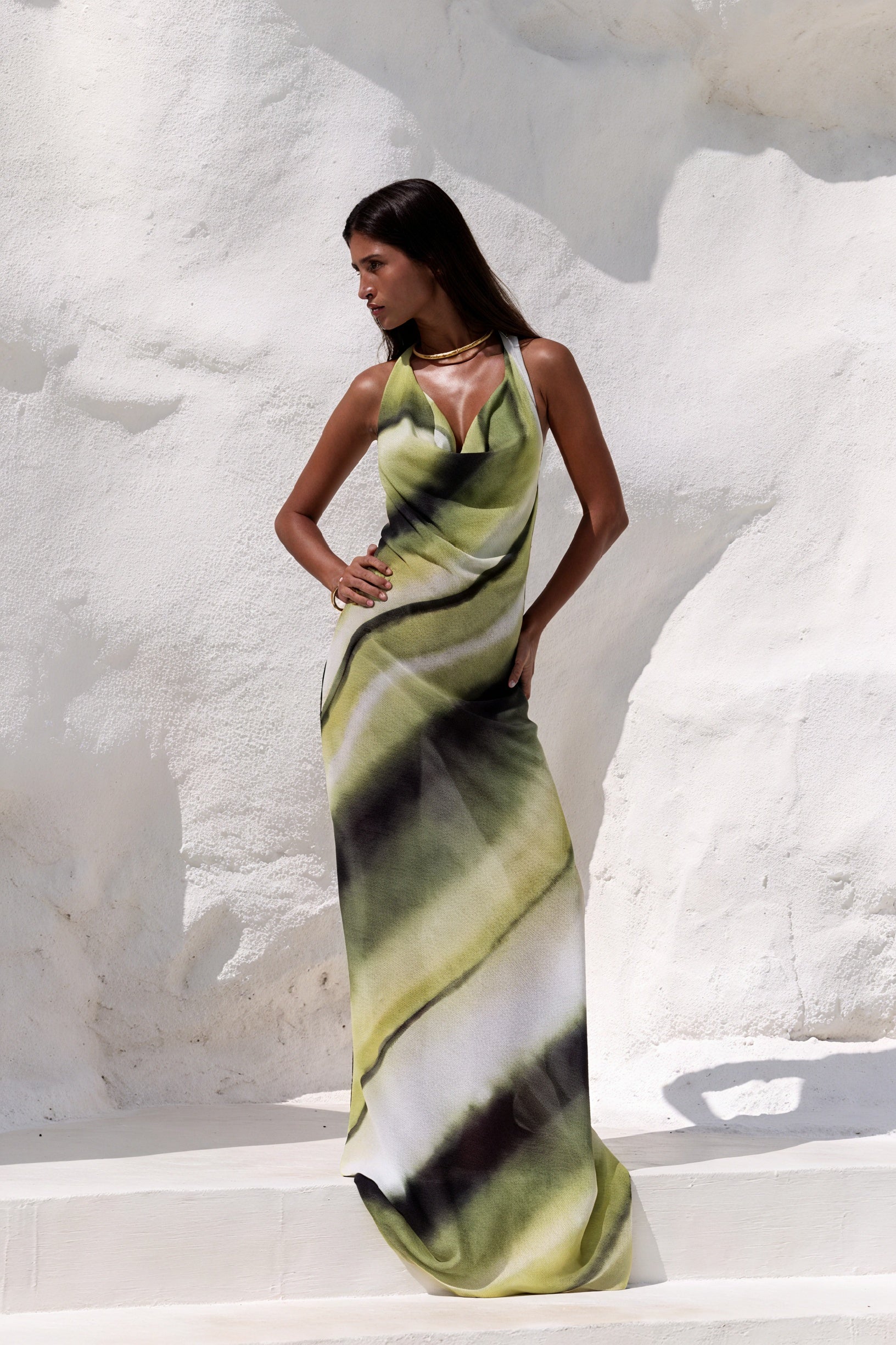 Vestido Maxi para Mujer – Estampado Tie-Dye, Escote Drapeado, Sin Mangas, Fluido-83479-1f95f47e-dd2e-452a-a880-7958e55035f6