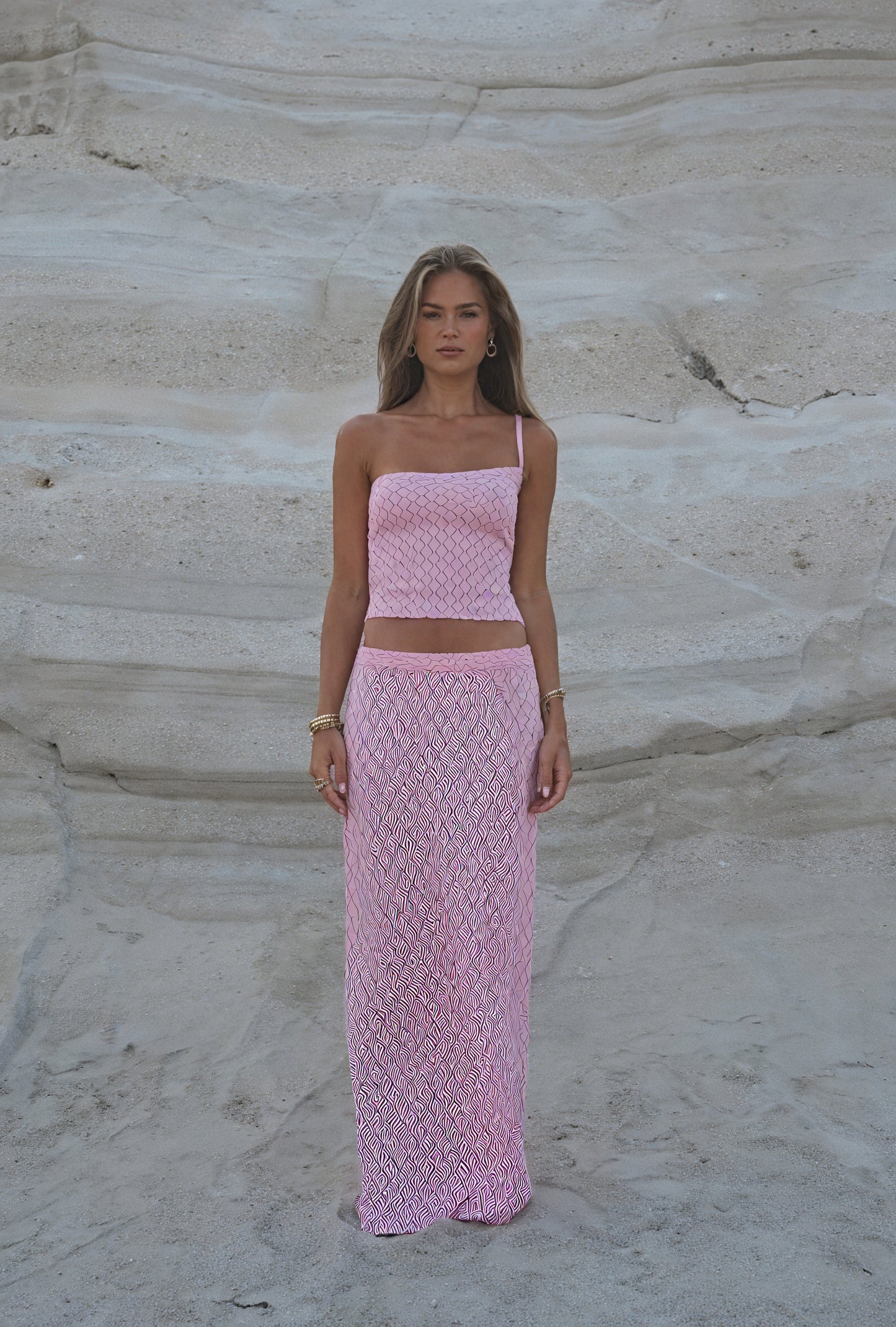 Conjunto Dos Piezas Mujer – Top Strapless & Falda Maxi Rayas Rosas y Blancas-83557-a41aaa35-27a8-45f6-b36c-a6630ee02adf
